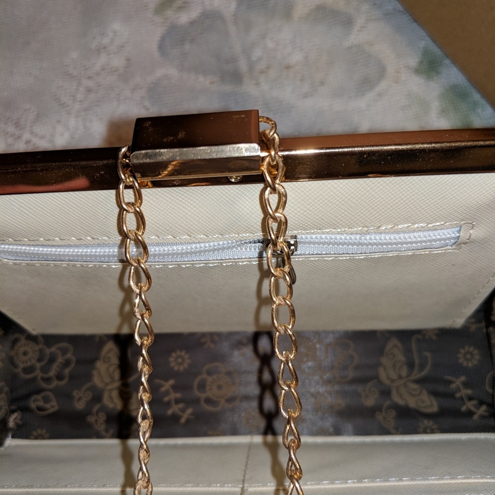 Wallet - Picture 2 of 3